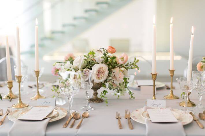 blush gold wedding tablescape trends