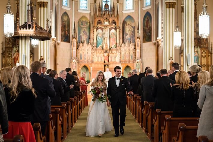 Burgundy Wedding - Amanda and Patrick | Chez Chicago Wedding Venue