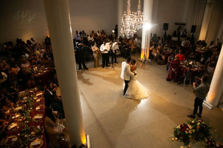 Nicole And Michael S Romantic Red Wedding Chez Wedding Venue