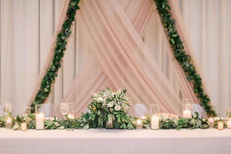 Pink Wedding Ideas - Pink Wedding Decor | Chez Wedding Venue