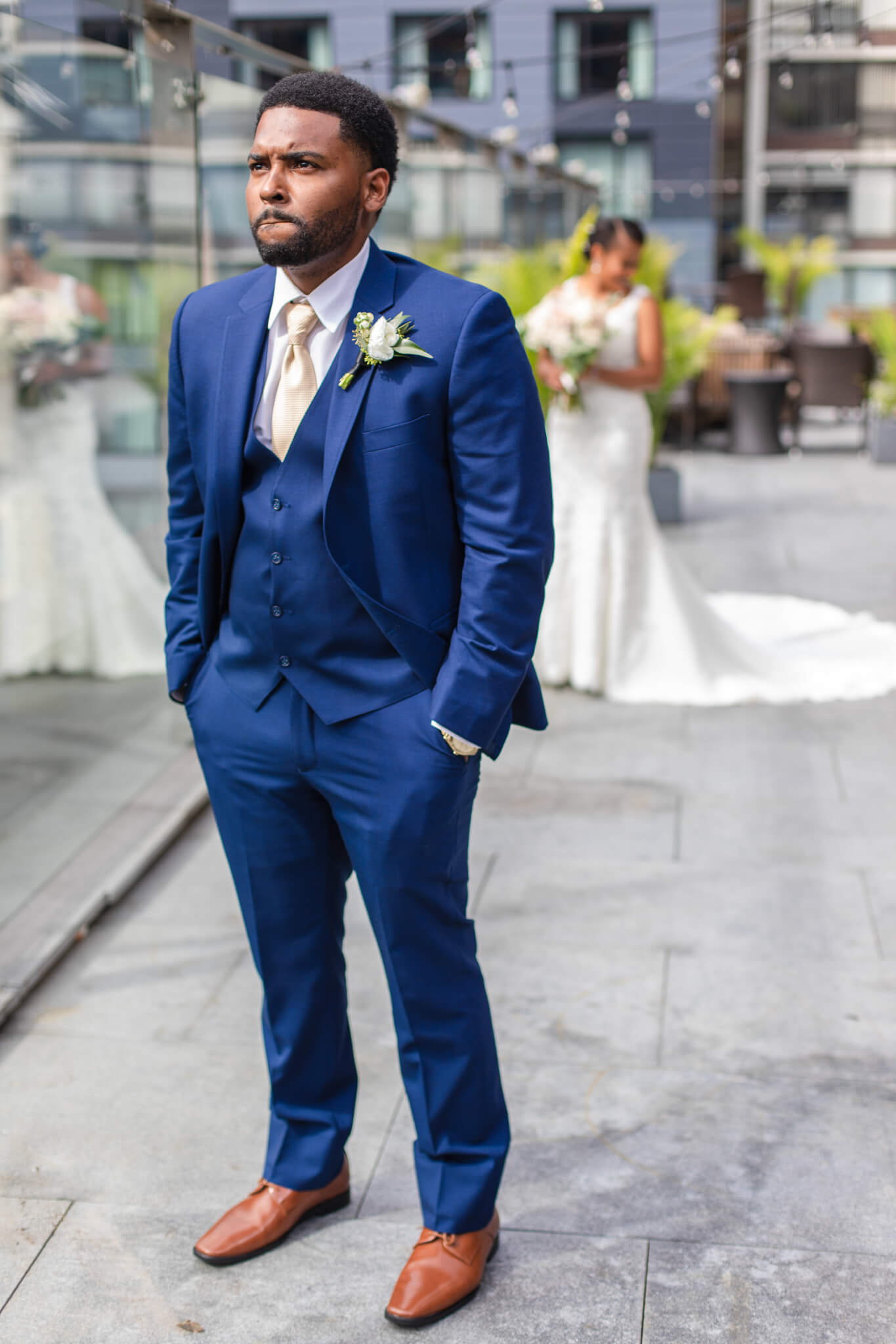 Blair and Nate's Navy and Gold Wedding | Chez | Chicago Wedding Venue