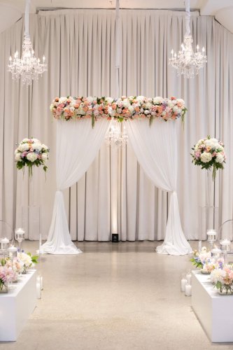 Pink Wedding Ideas - Pink Wedding Decor | Chez Wedding Venue